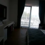 Bed & Breakfast Meggs Bodrum Restaurant & 3*