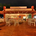 Bed & Breakfast Meggs Bodrum Restaurant & 3*