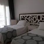 Bed & Breakfast Meggs Bodrum Restaurant &