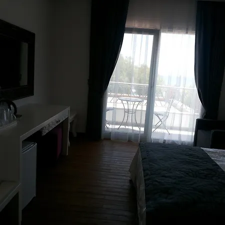 Bed and breakfast Meggs Bodrum Restaurant & 3*