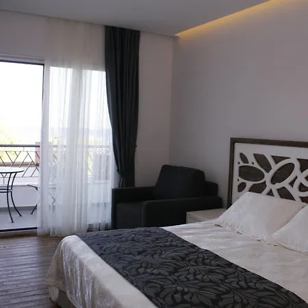 Meggs Bodrum Restaurant & B&B