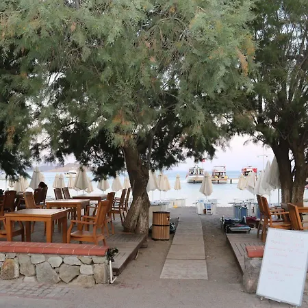 B&B Meggs Bodrum Restaurant & 3*