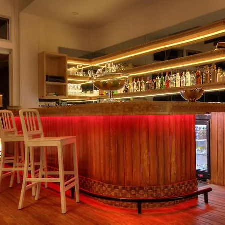 Meggs Bodrum Restaurant & Alojamento de Acomodação e Pequeno-almoço