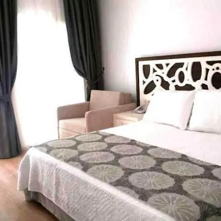 Meggs Bodrum Restaurant & 3*