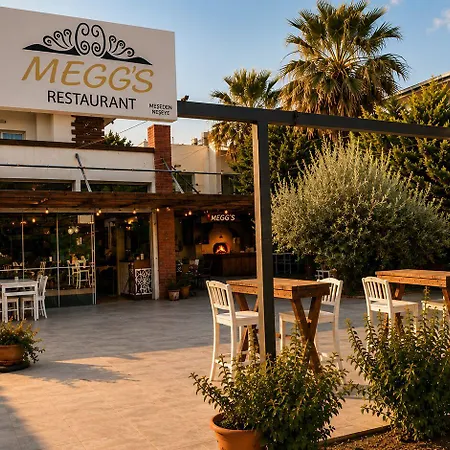 Meggs Bodrum Restaurant & Bed & Breakfast 3*