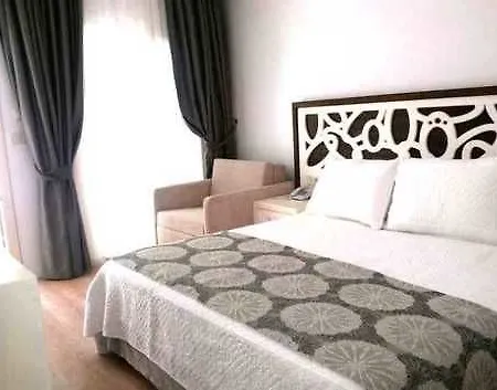 Meggs Bodrum Restaurant & 3* Ortakent